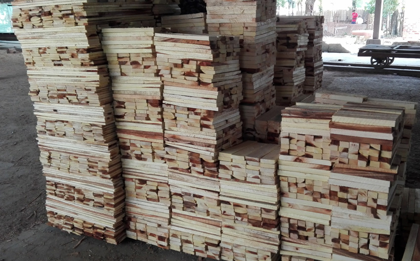 Transformation of wood favors the economy of Las Tunas